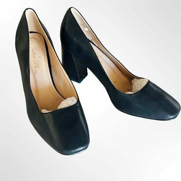 Jaden Shoes Shoes - Jaden Shoes Black Square Toe Block Heel Pumps